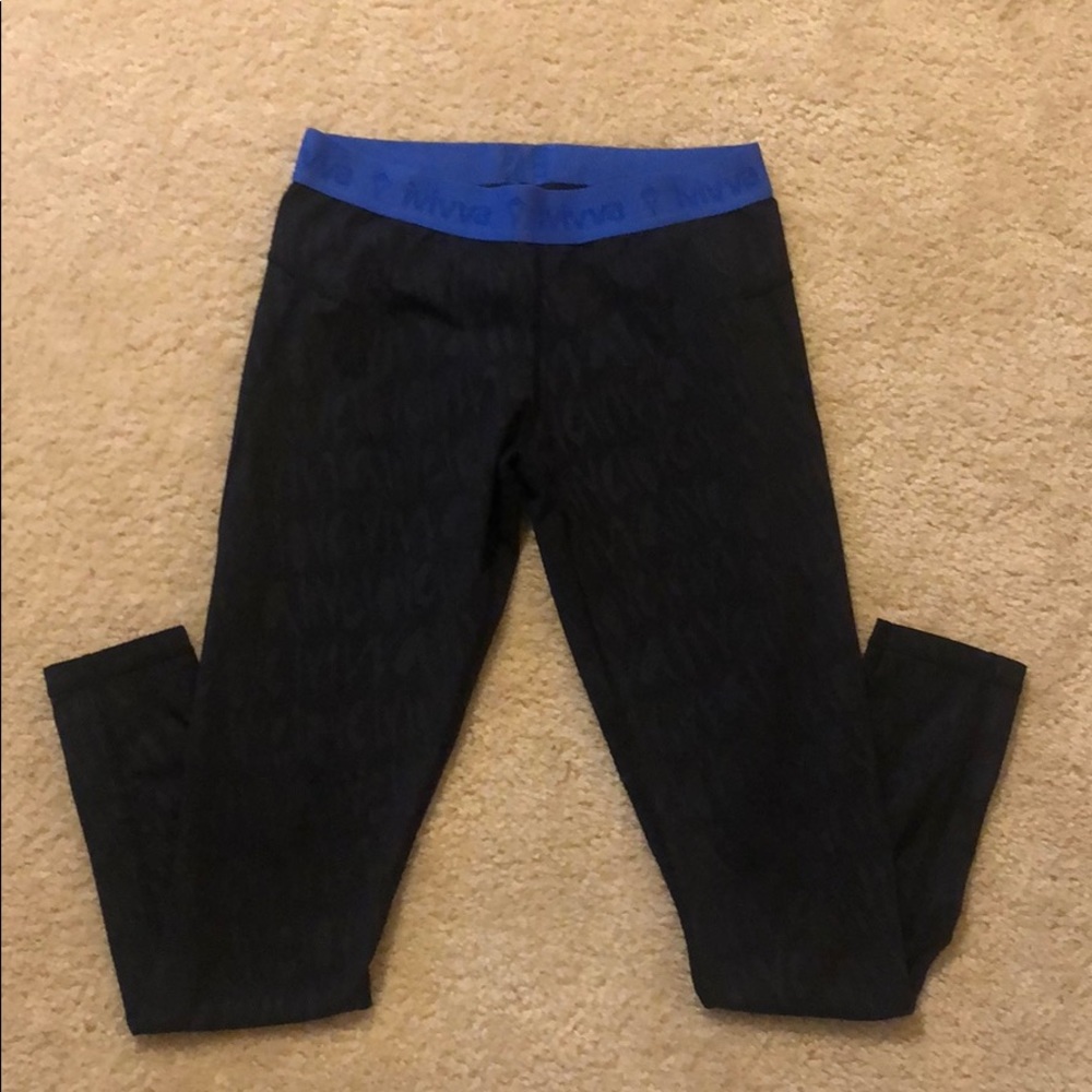 Black Ivivva leggings